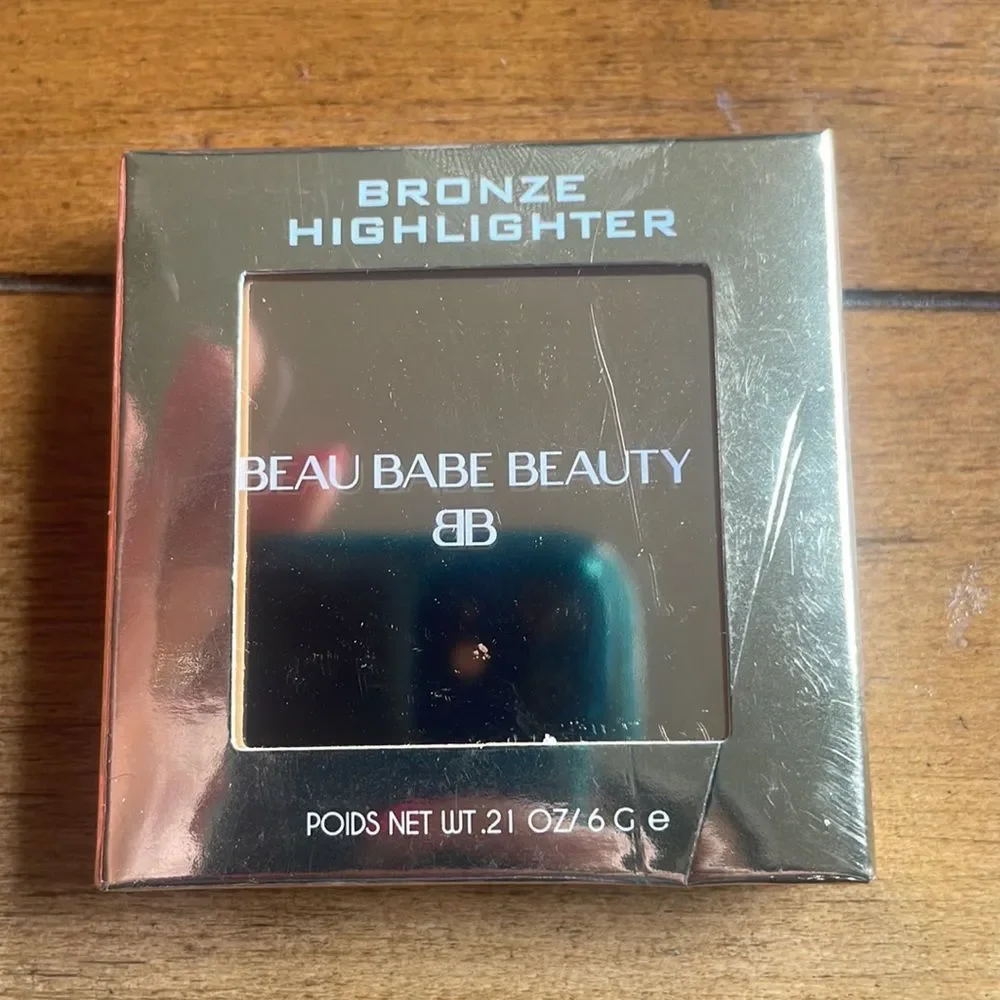 New BEAU BABE BEAUTY Bronze Highlighter